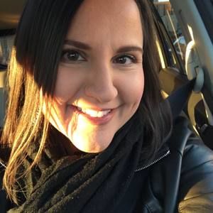 Meet your Posher, Laurie